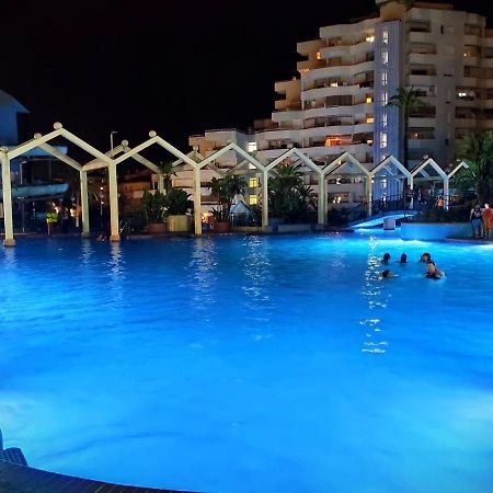 Apartamento En Benalbeach 贝纳尔马德纳 外观 照片