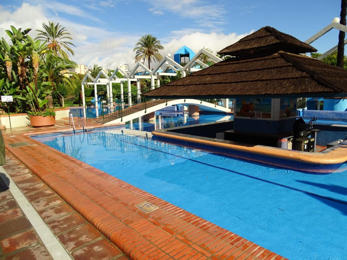 Apartamento En Benalbeach 贝纳尔马德纳 外观 照片