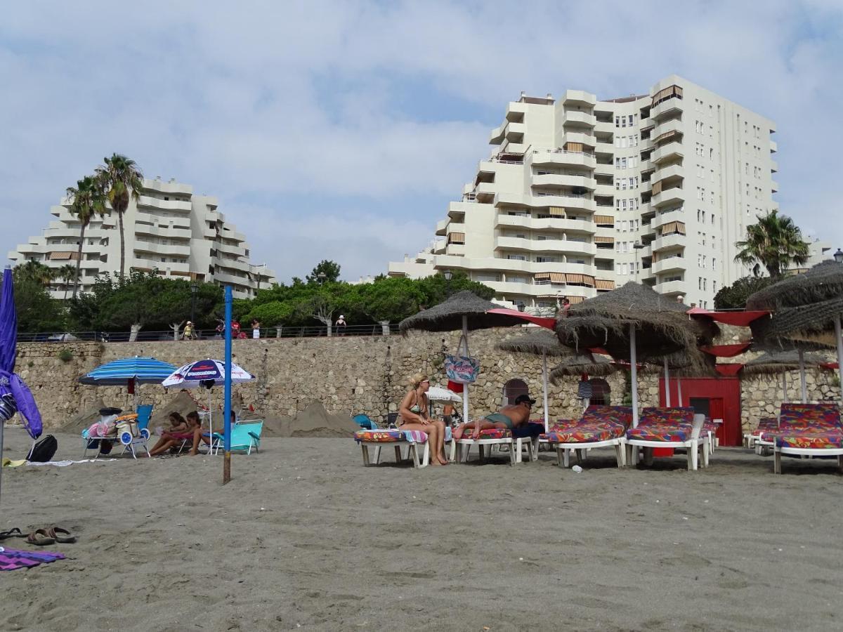 Apartamento En Benalbeach 贝纳尔马德纳 外观 照片