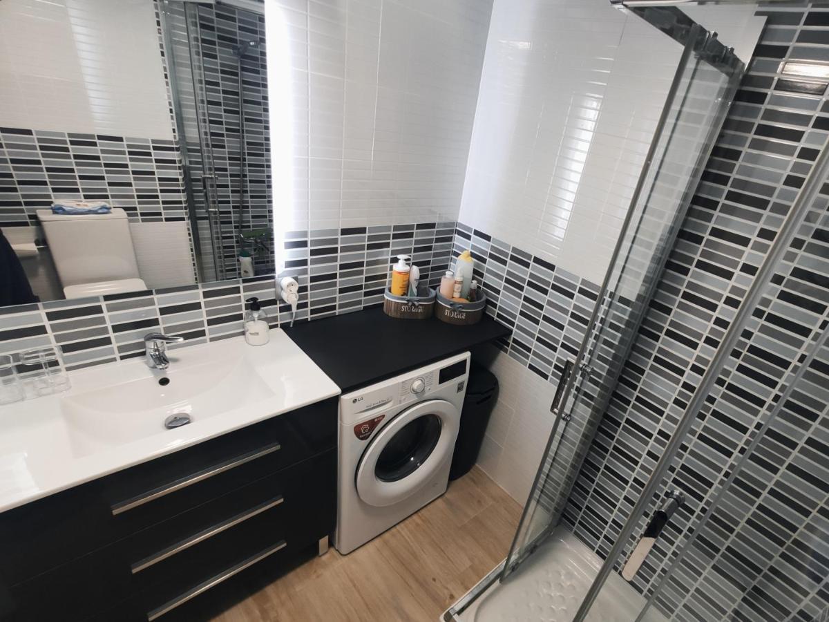 Apartamento En Benalbeach 贝纳尔马德纳 外观 照片